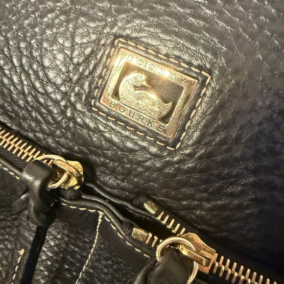 DOONEY & BOURKE  Zipper Pocket Sac Pebbled Black Purse Shoulder Bag - Picture 10 of 13
